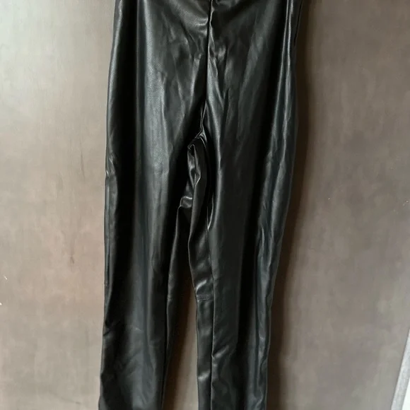 NWOT Fabletics black vegan leather leggings - Picture 5 of 7